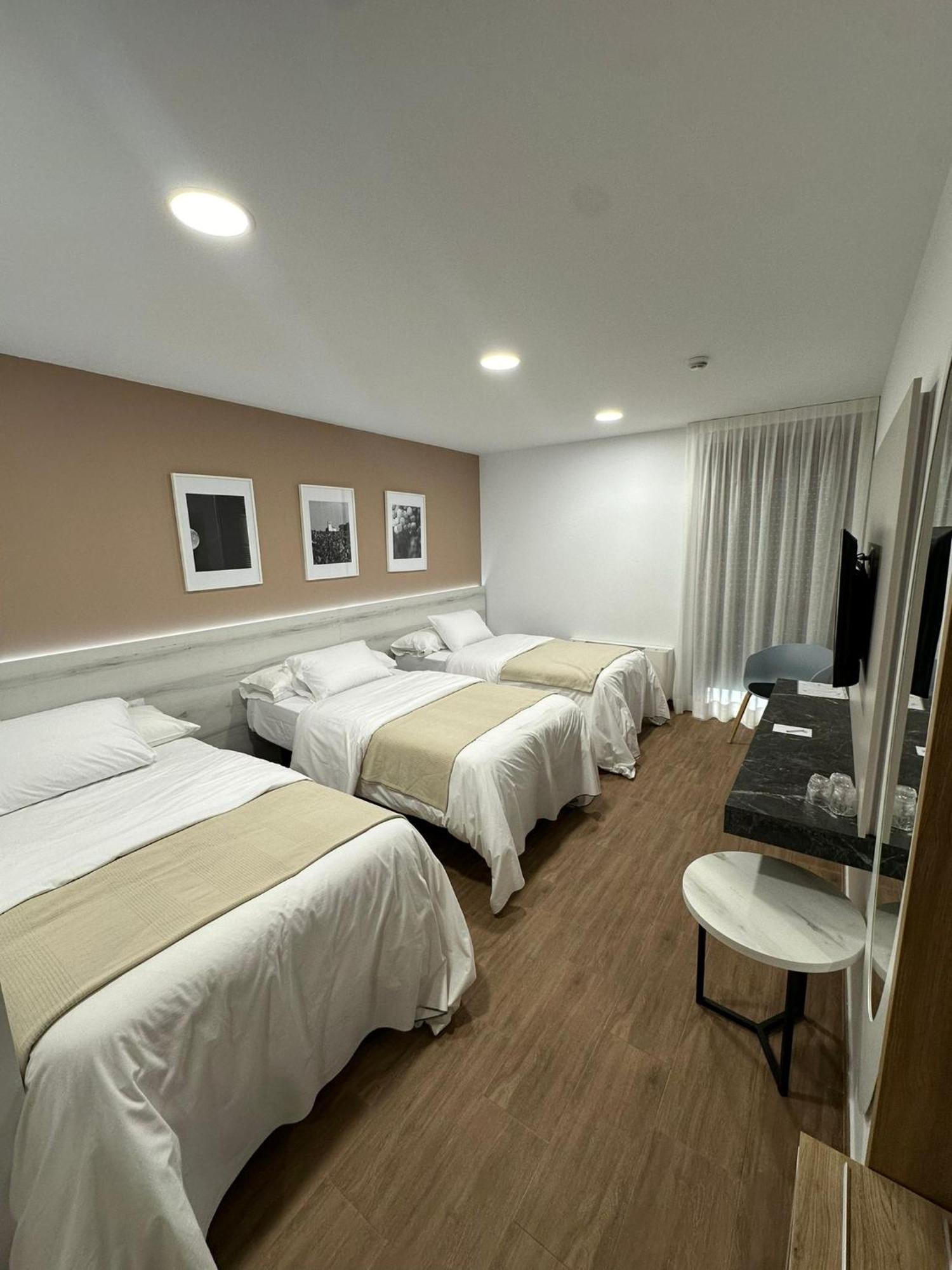 La Hospederia - El Provencio Hotel Ngoại thất bức ảnh